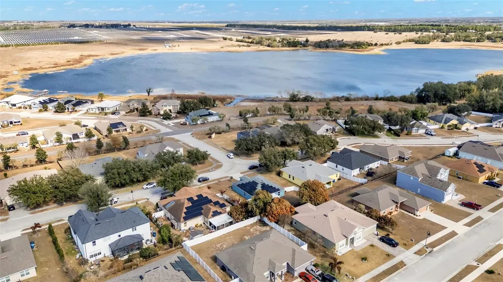 302 Brookshire Drive Lake Wales FL 33898