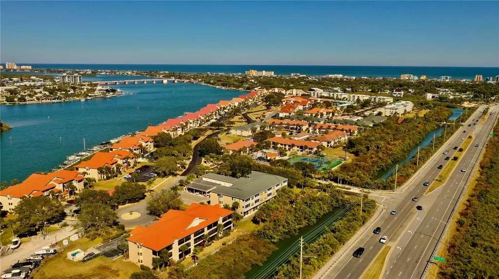 468 Bouchelle Drive New Smyrna Beach FL 32169