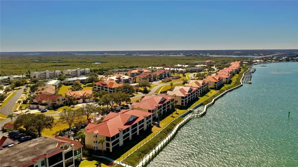 468 Bouchelle Drive New Smyrna Beach FL 32169
