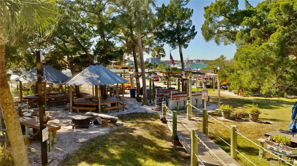 468 Bouchelle Drive New Smyrna Beach FL 32169