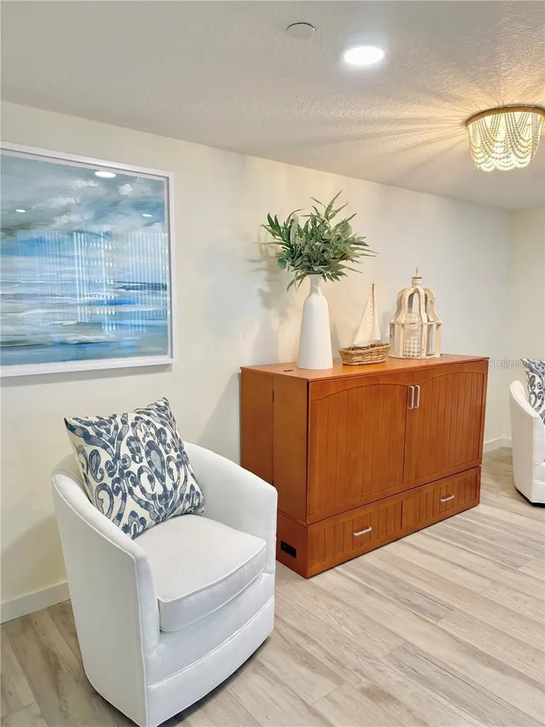 1211 Gulf Of Mexico Drive Longboat Key FL 34228