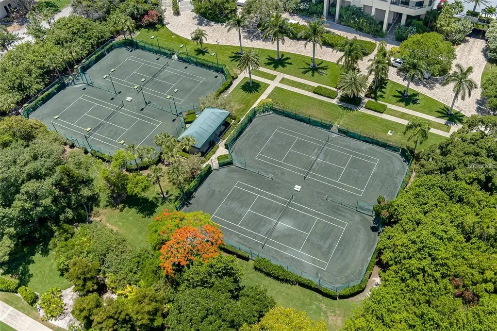 1211 Gulf Of Mexico Drive Longboat Key FL 34228
