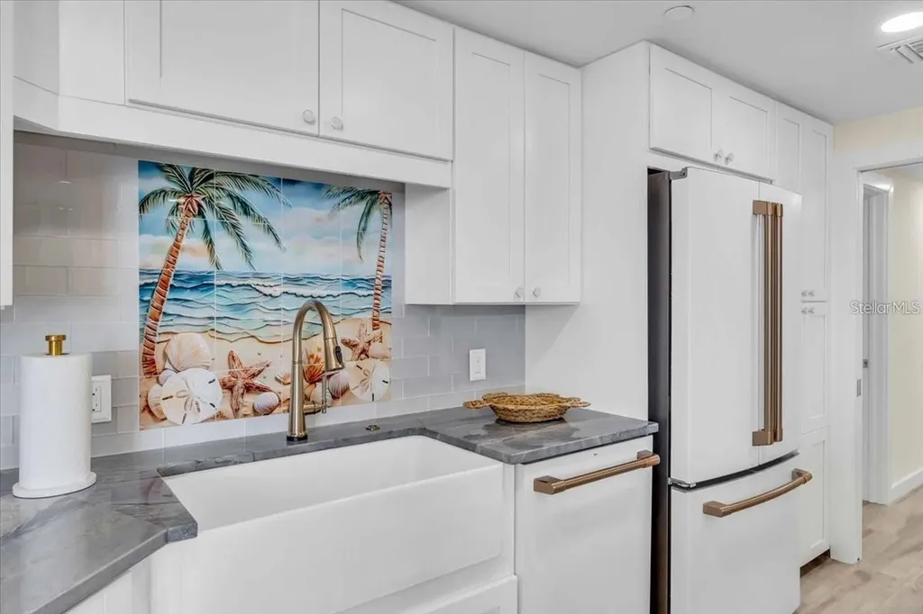 1211 Gulf Of Mexico Drive Longboat Key FL 34228