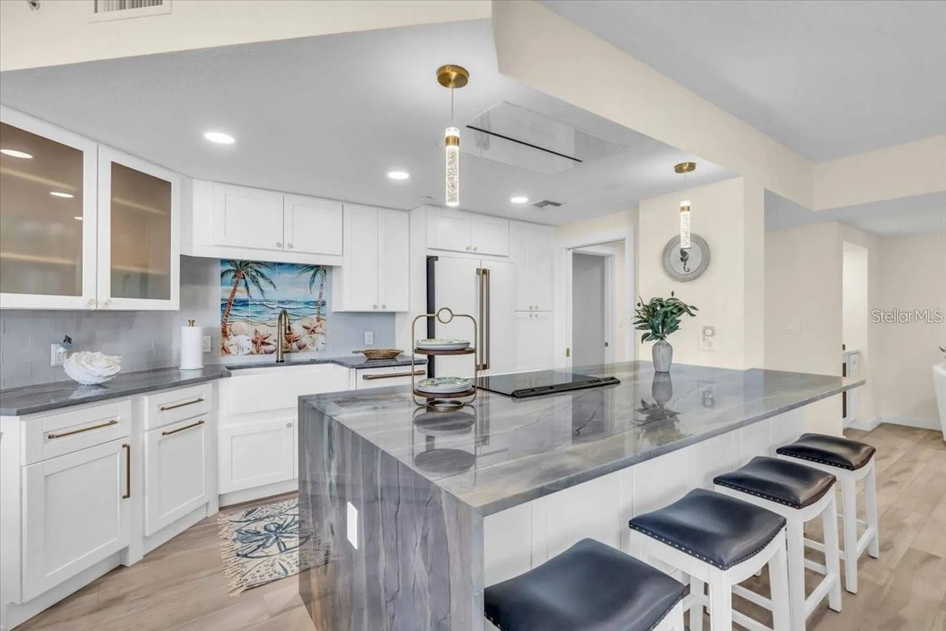 1211 Gulf Of Mexico Drive Longboat Key FL 34228