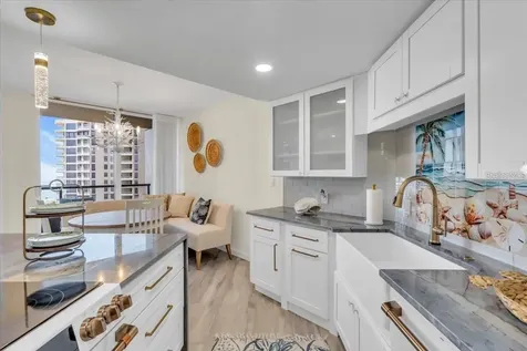 1211 Gulf Of Mexico Drive Longboat Key FL 34228