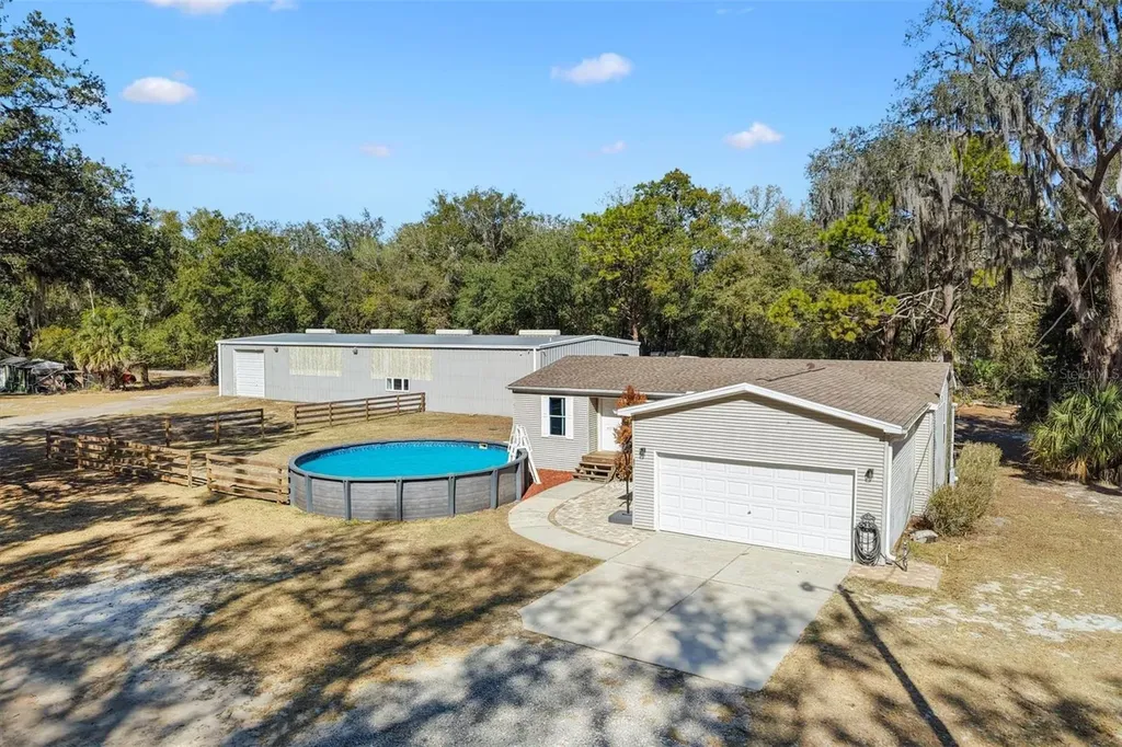 357 Walters Place Fruitland Park FL 34731