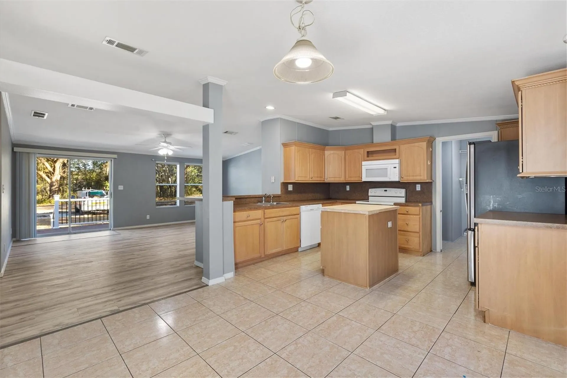 357 Walters Place Fruitland Park FL 34731