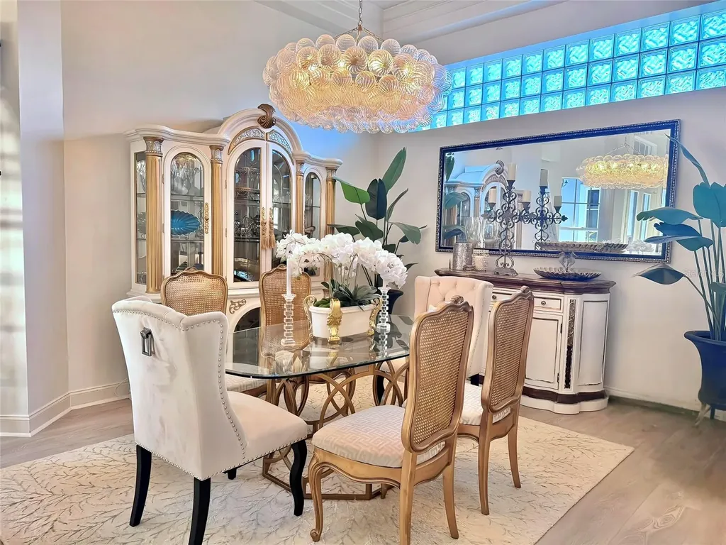 405 Wellington Court Venice FL 34292
