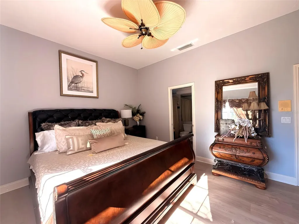 405 Wellington Court Venice FL 34292
