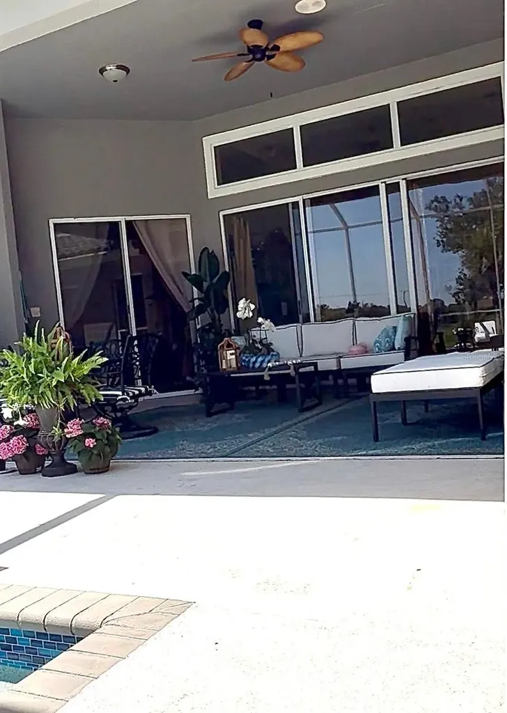 405 Wellington Court Venice FL 34292