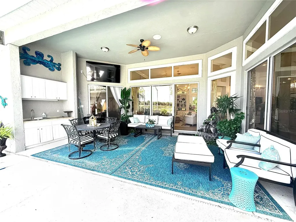 405 Wellington Court Venice FL 34292