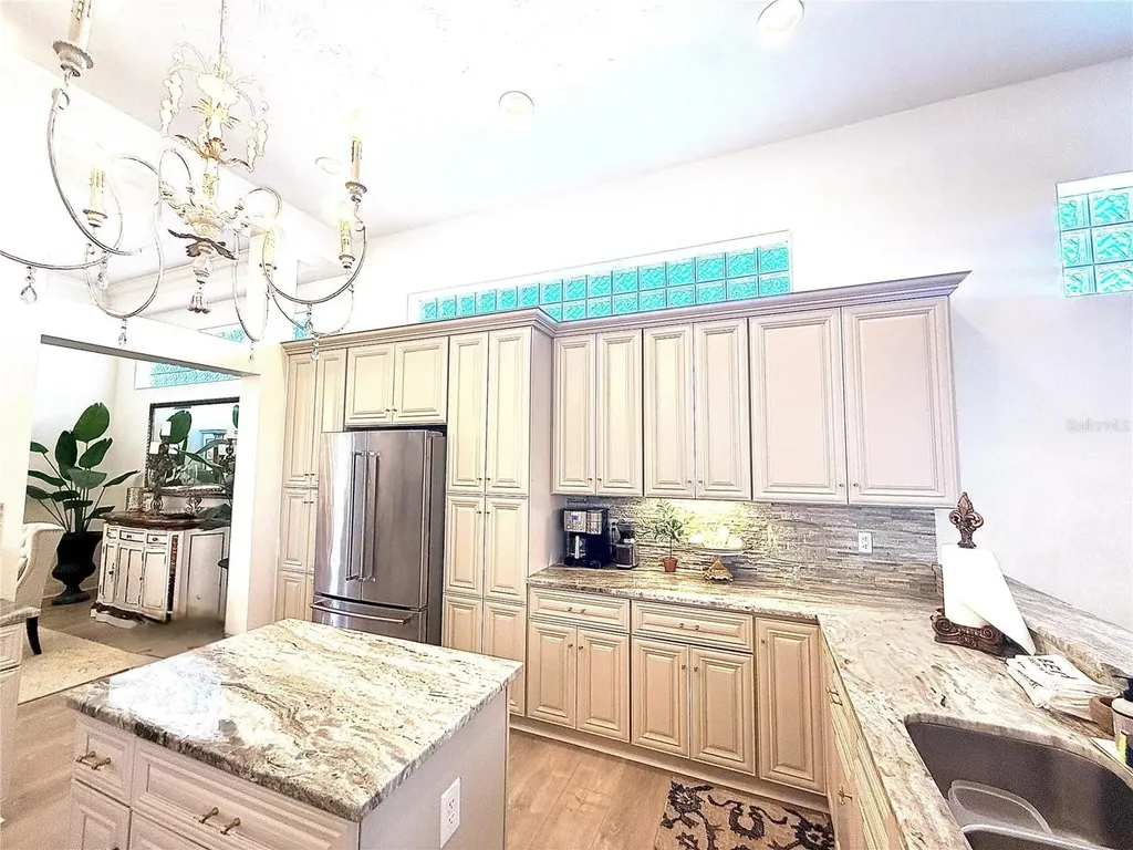 405 Wellington Court Venice FL 34292