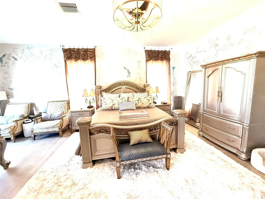 405 Wellington Court Venice FL 34292