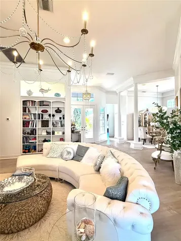 405 Wellington Court Venice FL 34292