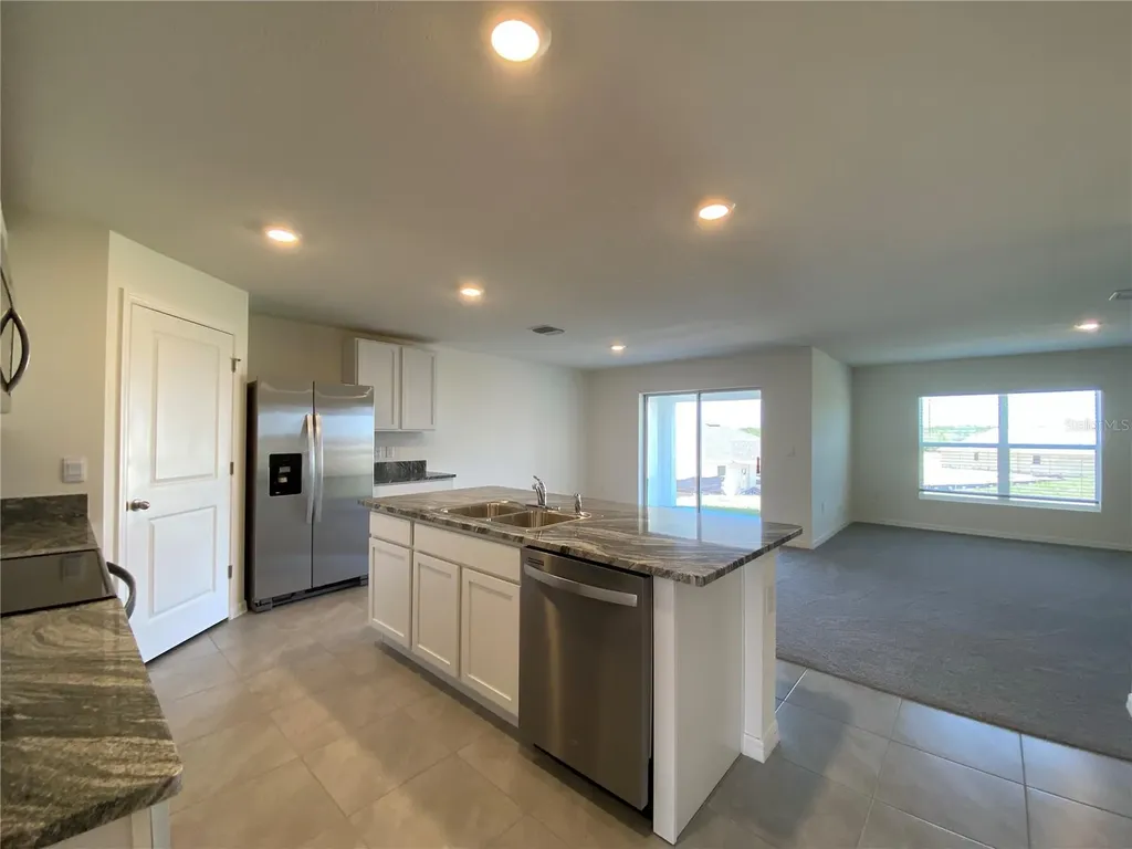 661 W Twisted Oaks Drive Beverly Hills FL 34465