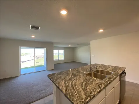 661 W Twisted Oaks Drive Beverly Hills FL 34465