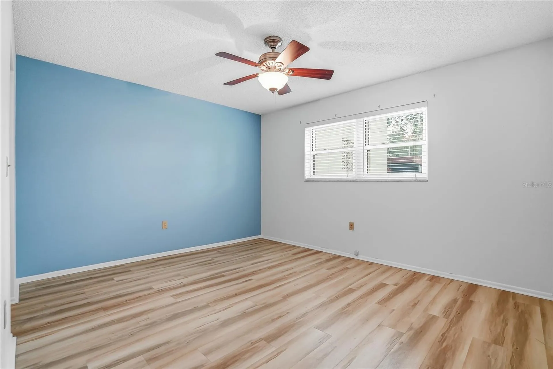 6188 80th Street N St Petersburg FL 33709