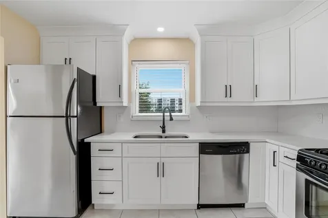 6188 80th Street N St Petersburg FL 33709