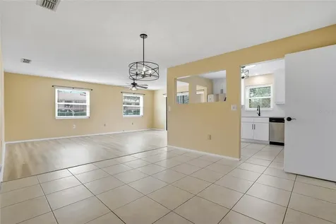 6188 80th Street N St Petersburg FL 33709
