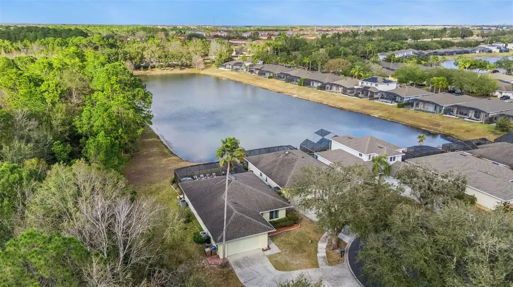 2901 Sunset Vista Court Kissimmee FL 34747