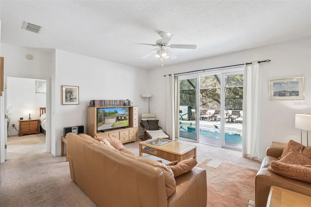 2901 Sunset Vista Court Kissimmee FL 34747