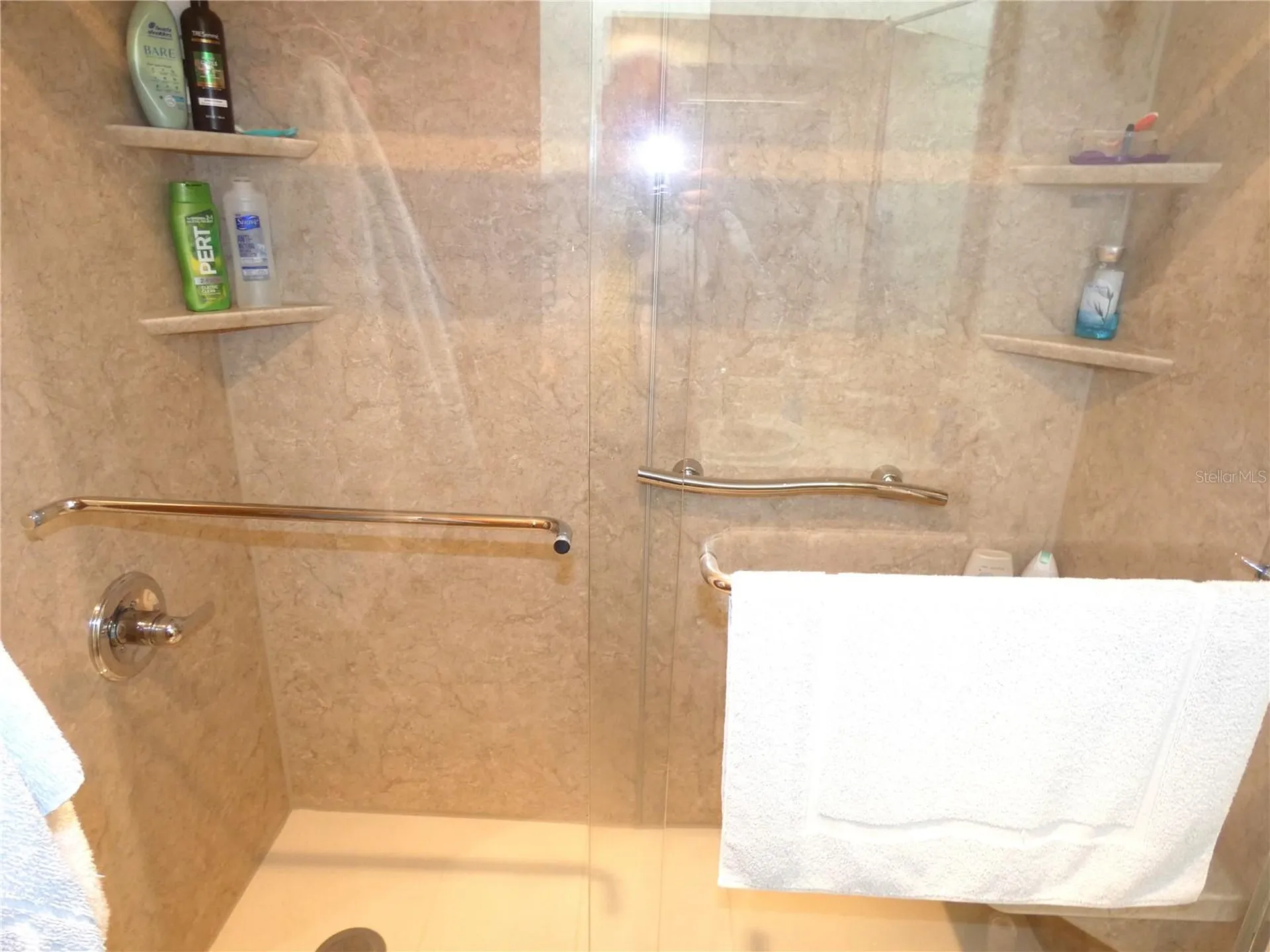 4324 Tahitian Gardens Circle Holiday FL 34691