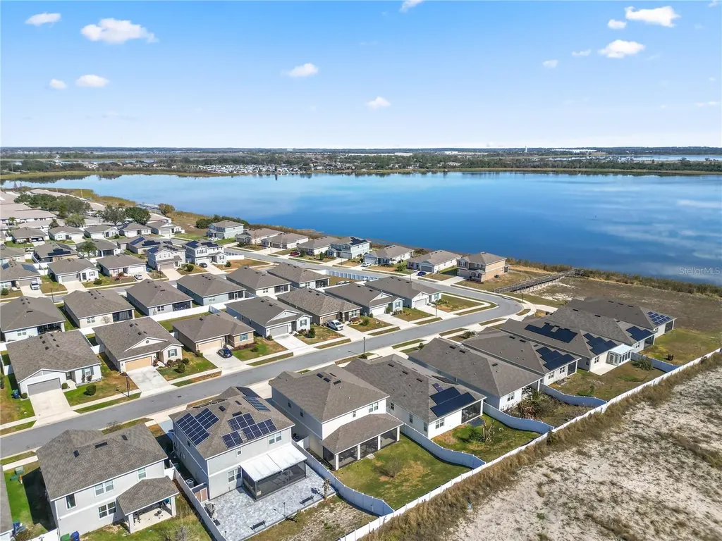 280 Lake Smart Circle Winter Haven FL 33881