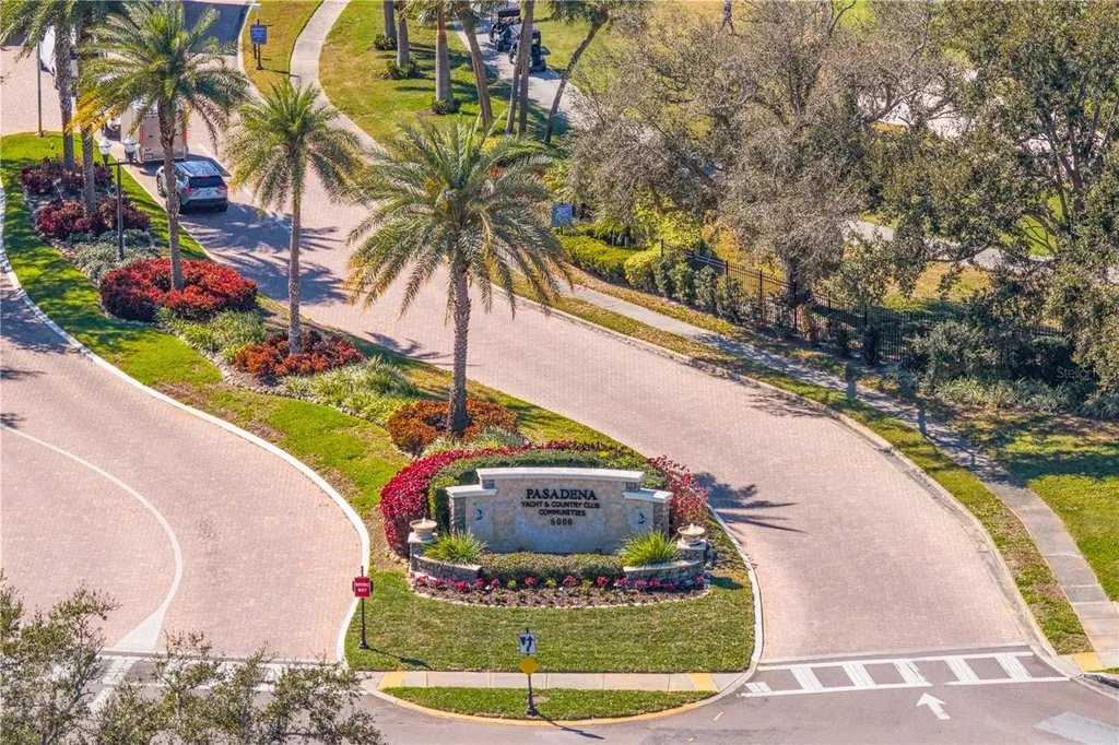 6103 Pasadena Point Boulevard S Gulfport FL 33707