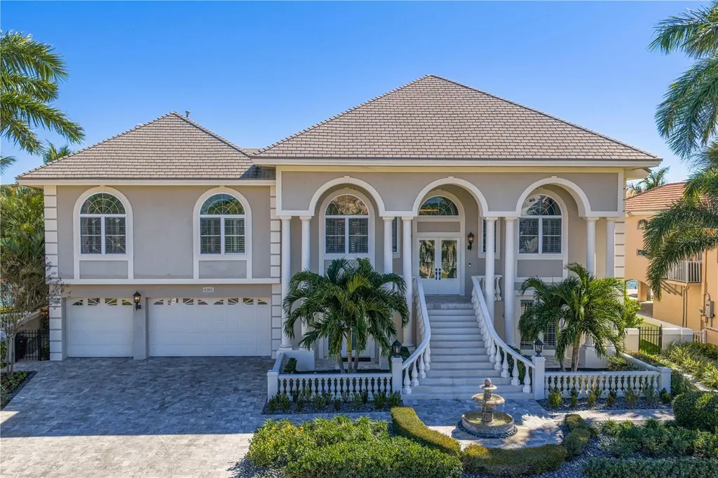 6103 Pasadena Point Boulevard S Gulfport FL 33707