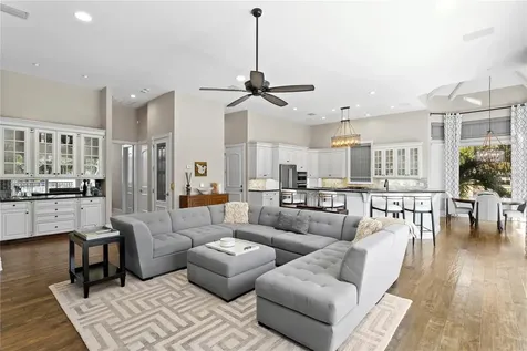 6103 Pasadena Point Boulevard S Gulfport FL 33707