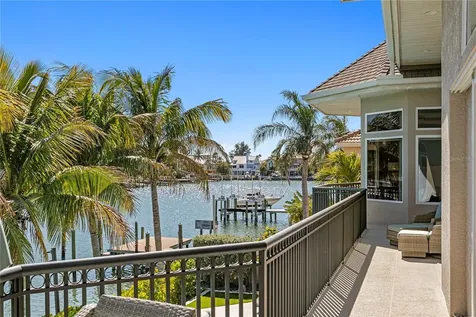 6103 Pasadena Point Boulevard S Gulfport FL 33707