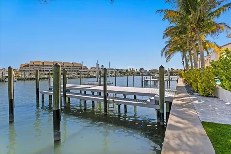 6103 Pasadena Point Boulevard S Gulfport FL 33707