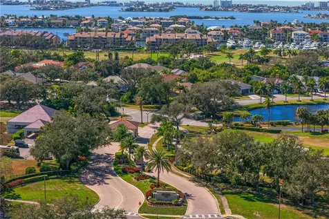 6103 Pasadena Point Boulevard S Gulfport FL 33707
