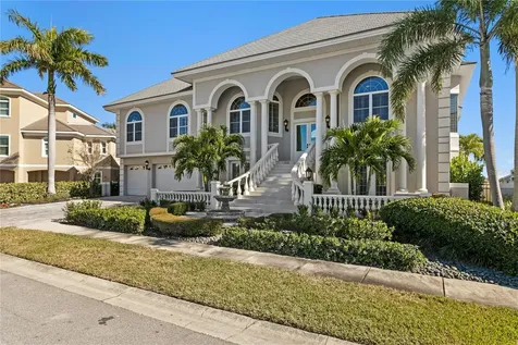 6103 Pasadena Point Boulevard S Gulfport FL 33707