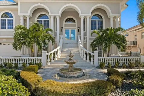 6103 Pasadena Point Boulevard S Gulfport FL 33707