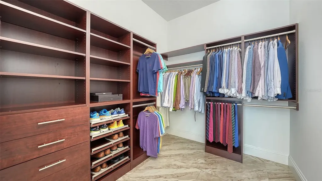 1350 Main Street Sarasota FL 34236