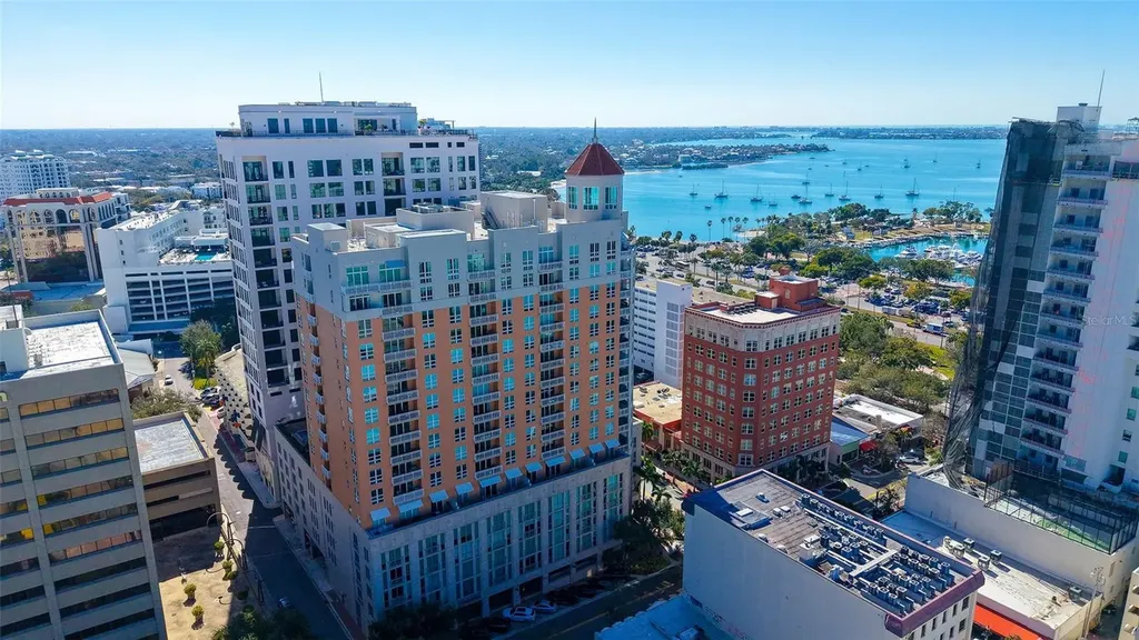 1350 Main Street Sarasota FL 34236