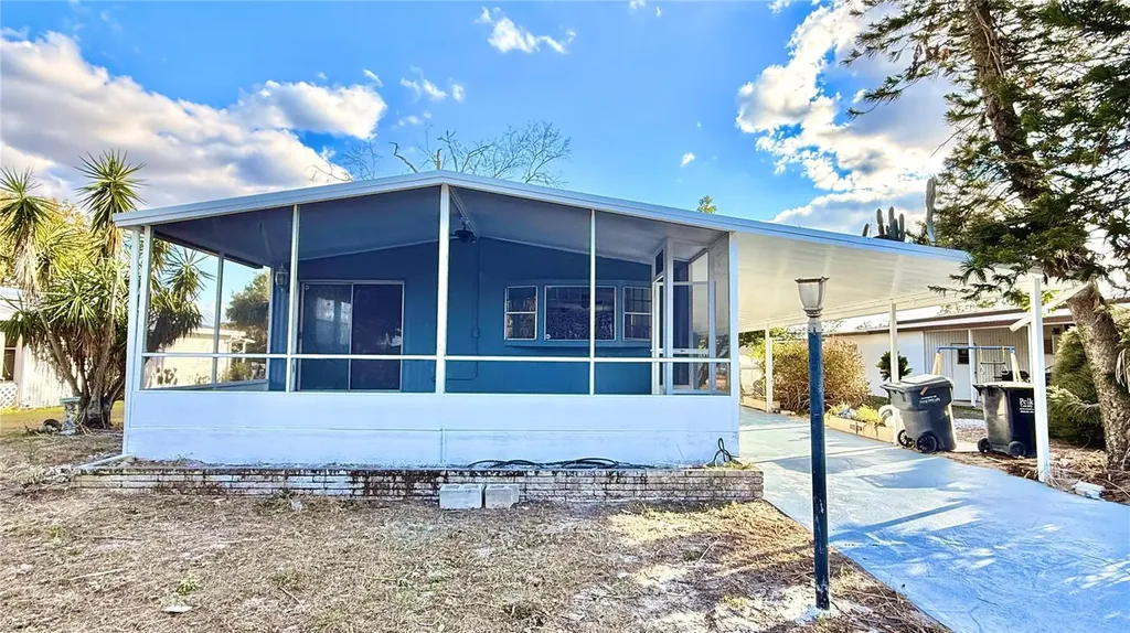 202 Caloosa Lake Circle S Lake Wales FL 33859