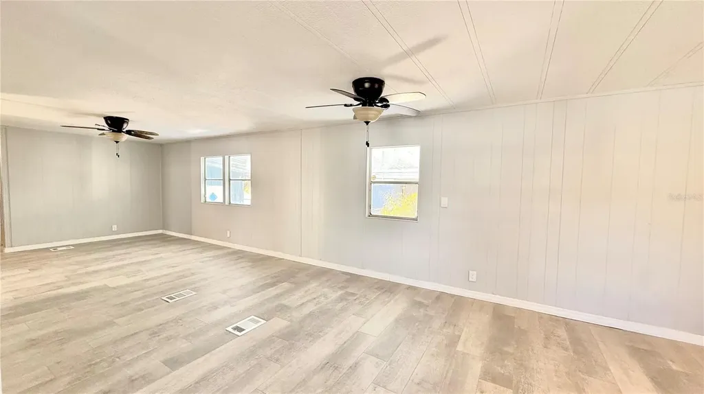 202 Caloosa Lake Circle S Lake Wales FL 33859