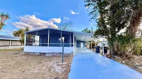 202 Caloosa Lake Circle S Lake Wales FL 33859