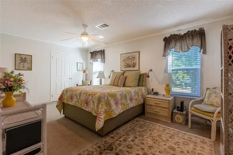 2100 Kings Highway Port Charlotte FL 33980