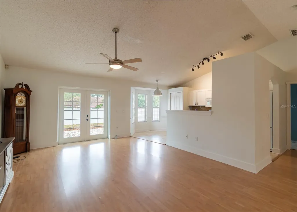 14833 Redcliff Drive Tampa FL 33625