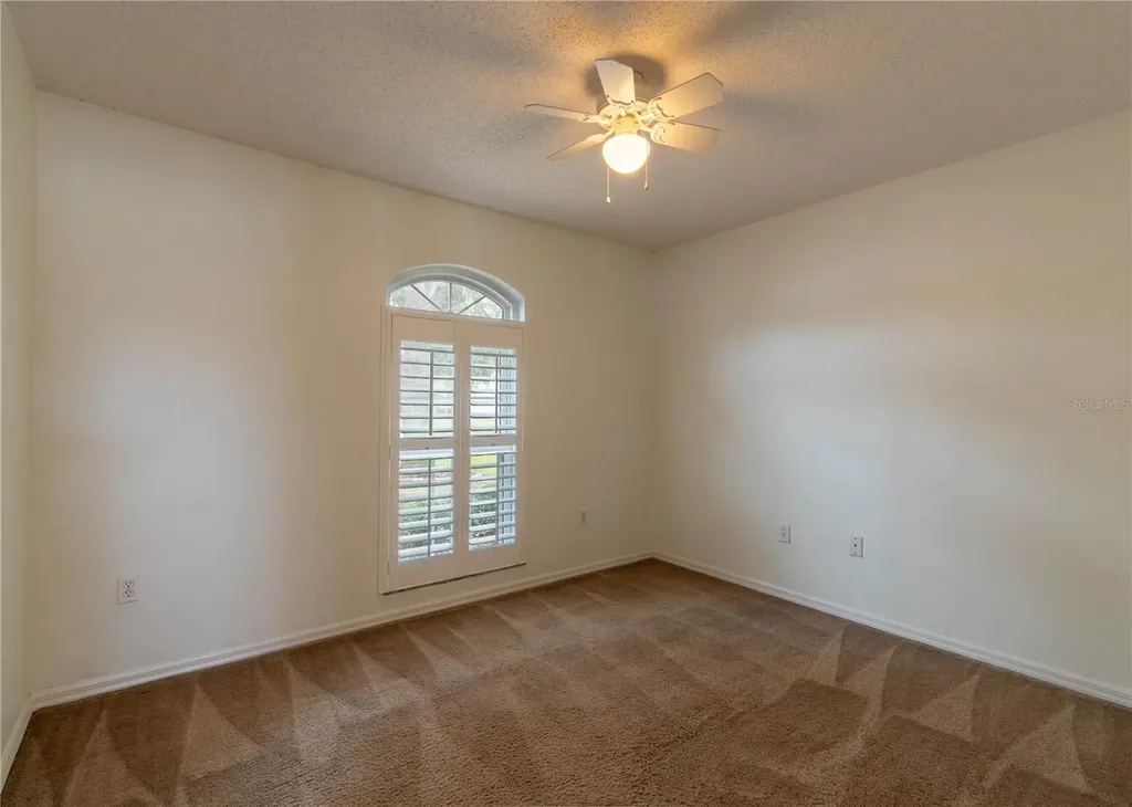 14833 Redcliff Drive Tampa FL 33625