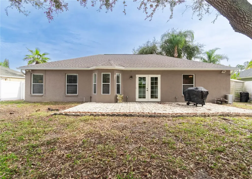 14833 Redcliff Drive Tampa FL 33625