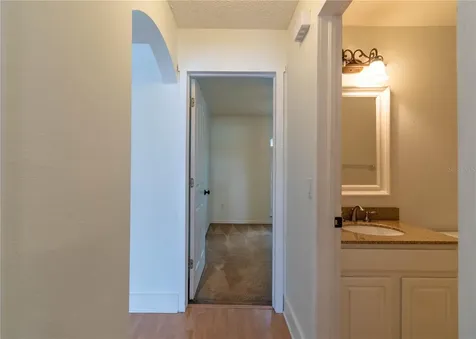 14833 Redcliff Drive Tampa FL 33625