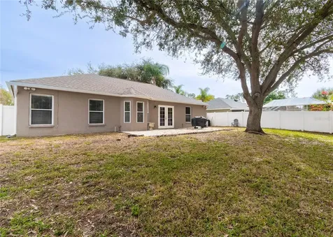 14833 Redcliff Drive Tampa FL 33625