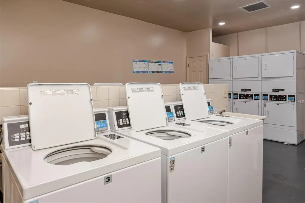 4215 E Bay Drive Clearwater FL 33764