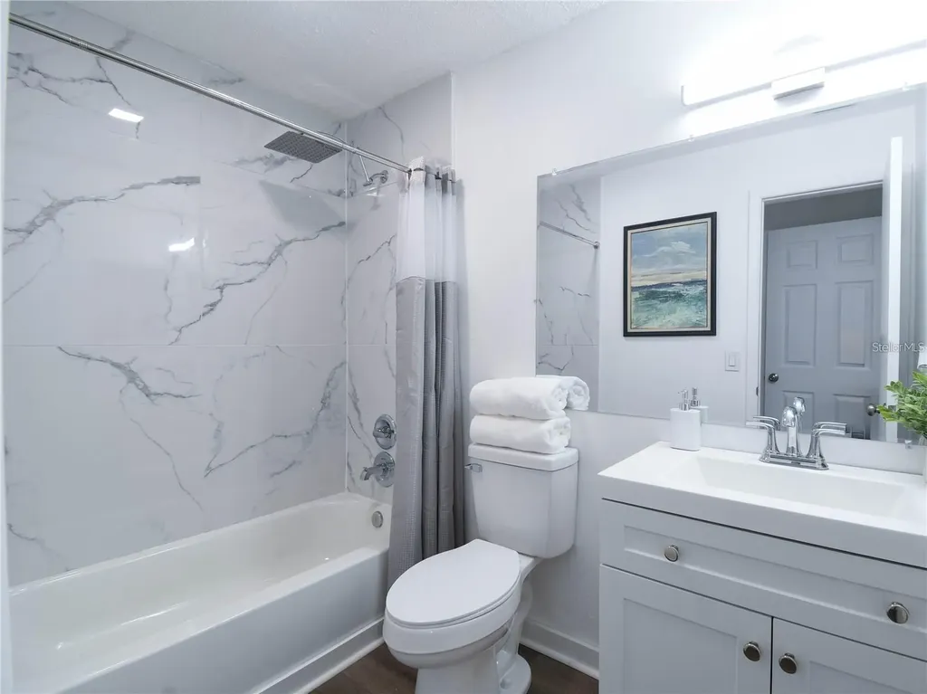 4215 E Bay Drive Clearwater FL 33764
