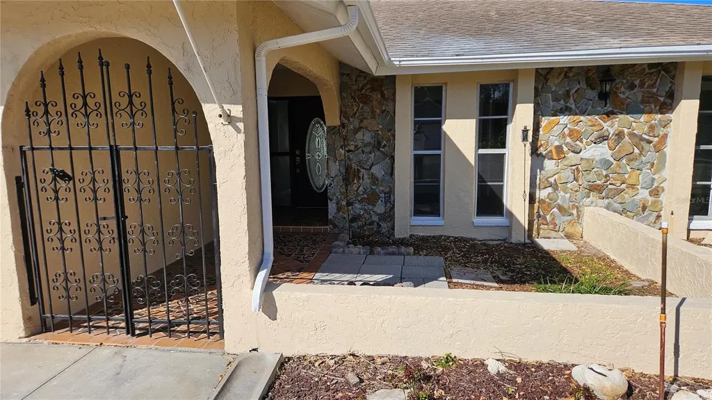 8533 Viva Via Drive Hudson FL 34667