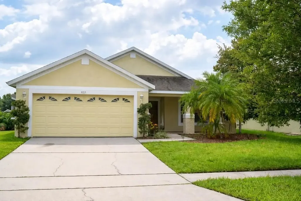 922 Tramells Trail Kissimmee FL 34744
